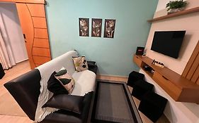 Canto do Forte - Ap 29 -1dorm - 1º Andar- 7 Hospedes, Wi-Fi Garagem -Proximo Av Mallet